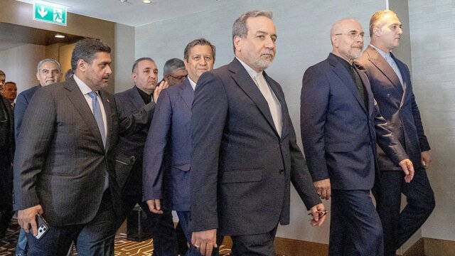 Swiss-Talks-Iran.jpeg