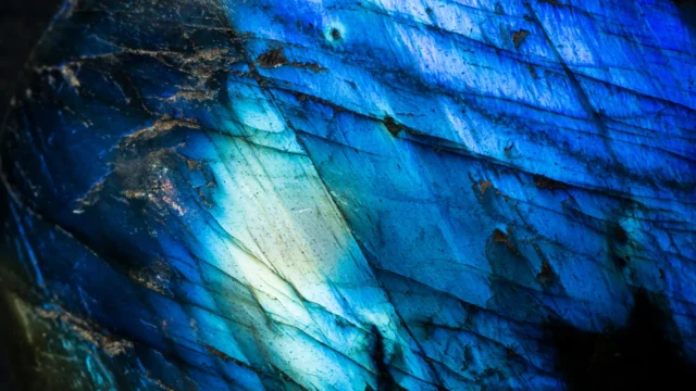 crystal-blue-moonstone-labradorite-stone-cobalt.webp.webp