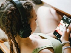 La herramienta gratuita de Deezer escanea tus listas de reproducción en streaming en busca de música generada por IA