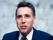 Josh Hawley dice que la MLB admite que se equivocó después de la controversia del versículo bíblico de los Gigantes