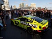 Correr en una base naval presenta desafíos únicos para los conductores de NASCAR