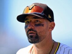 Los Padres cortaron lazos con el jardinero Nick Castellanos después de una temporada de 39 juegos.