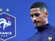 Francia y la estrella del Arsenal William Saliba son duda para el Mundial debido a una lesión en la espalda