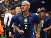 El lateral derecho brasileño Wesley se perderá el Mundial por lesión y Ederson nombra al sustituto