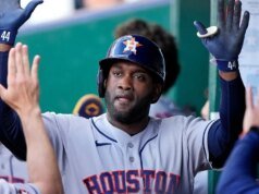 Jordan Álvarez de los Astros conecta jonrón y grand slam en entrada histórica contra los Reales