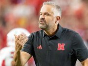 Se deben responder cinco preguntas mientras el fútbol de Nebraska ingresa al campamento de otoño
