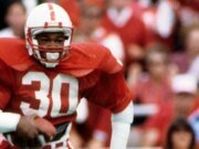 Gary Sharp es posiblemente el mejor jugador ofensivo del fútbol americano de Nebraska