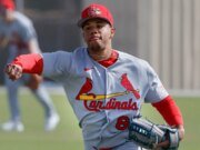 El último impulso de los Cardinals agrega presión al intercambio de Brendan Donovan de los Marineros