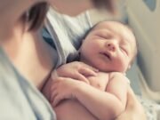 Bryony Gordon: Esta es la razón por la que existe tal impulso a favor del “parto natural” en el NHS. Mi instructor de NCT me despidió cuando me atreví a hablar… pero las mujeres merecen algo mejor