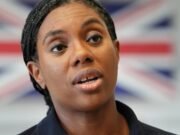 Kemi Badenoch podría abandonar el tribunal por temor a una factura por daños ecológicos por valor de “billones de libras”