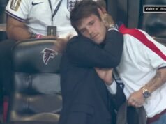 Cruise Beckham recibe elogios por consolar a su devastado padre David con un sincero abrazo en un momento “saludable” cuando Inglaterra quedó eliminada de la Copa del Mundo.
