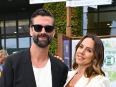 ¡Mel C está casado! Sporty Spice, de 52 años, se casó con su novio modelo Chris Dingwall en una ceremonia campestre “perfecta” con un impresionante vestido diseñado por su amiga Victoria Beckham.