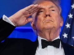 Trump llevó su romance con Nicki Minaj al siguiente nivel cuando recibió una gran ovación por su divertido discurso en la Cena de Corresponsales de la Casa Blanca.