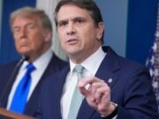 Trump dice que podría retirar su elección de fiscal general mientras se debate entre dos republicanos rebeldes