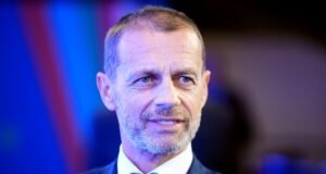 Inglaterra y otros países de la UEFA boicotearán unánimemente la Copa del Mundo después de que la FIFA planea vender su participación a inversores privados.