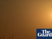 ‘Cuando llego a casa me duele todo el cuerpo’: el calor extremo destruye la salud y los salarios de los trabajadores más pobres de la India | calor extremo