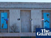 Trump intensifica el ataque al Smithsonian al ordenar carteles afuera del museo de historia | Donald Trump