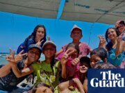 Recuperando una infancia robada: Se reanudan las clases de natación en Gaza tres años después de la guerra | Gaza