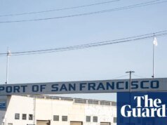 Administrador de la ciudad del Área de la Bahía acusado de destrozar un yate de 66 pies mientras bebía California