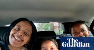 Homenajes a madres y niños encontrados muertos en su casa en Bedfordshire Noticias del Reino Unido