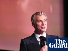 ‘El mejor director de todos los tiempos’: los fanáticos de Nolan vuelan a Londres para ver La Odisea en BFI IMAX | La odisea