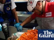 Ocho días después del terremoto, una persona escapó de un centro comercial derrumbado en Venezuela Venezuela