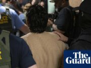 Los agentes de inmigración de EE.UU. arrestaron a un número récord de personas en junio, según muestran los datos de ICE (Servicio de Inmigración y Control de Aduanas de EE.UU.)