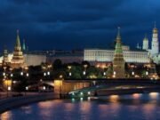 Apple, en la mira de Rusia, se enfrenta a una multa antimonopolio de 52 millones de dólares