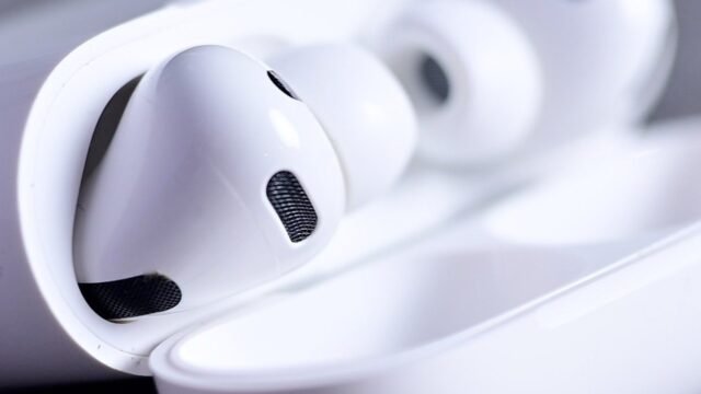 68156-143664-000-lead-AirPods-Pro-d2-xl.jpg