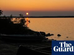 Los grupos de las Primeras Naciones devastados por los incendios forestales de Canadá dicen que el gobierno no ha ayudado a Canadá