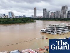 Weather Tracker: Tifón deja a personas varadas en los tejados de China | Porcelana