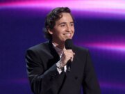 Marcelo Hernández apunta a Jake Paul y Tiger Woods en monólogo de ESPYS