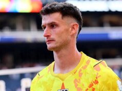 El portero estadounidense Matt Freese dijo que era difícil escuchar la reacción tras el error del Mundial