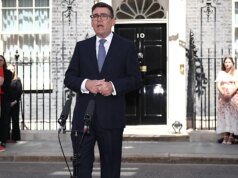Andy Burnham asume el cargo de primer ministro del Reino Unido y pide un “nuevo modelo político”