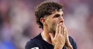 Landon Donovan dice que Pulisic merece críticas del Mundial en podcast