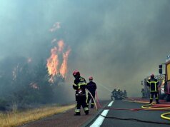 Los incendios forestales en Francia han obligado a la evacuación de 250.000 personas debido a los incendios forestales cerca de Burdeos