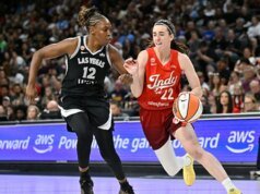 Caitlin Clark lideró el partido Fever contra los Suns con una importante ventaja de local