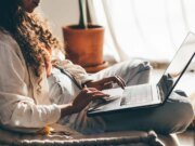 ¿Buscas trabajo? A continuación se ofrecen algunos consejos para hacer que la IA sea como su CV.