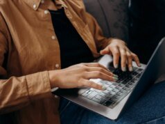 Antes de comprar una computadora portátil nueva, pruebe esta actualización de Windows 11 Pro por $ 10