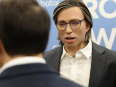 El distrito escolar de Nueva York está probando maestros robots realistas