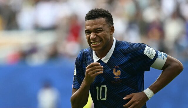 mbappe-cringe.jpg
