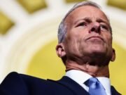 John Thune no cede ante la presión de Trump: “Muéstrame cómo termina”